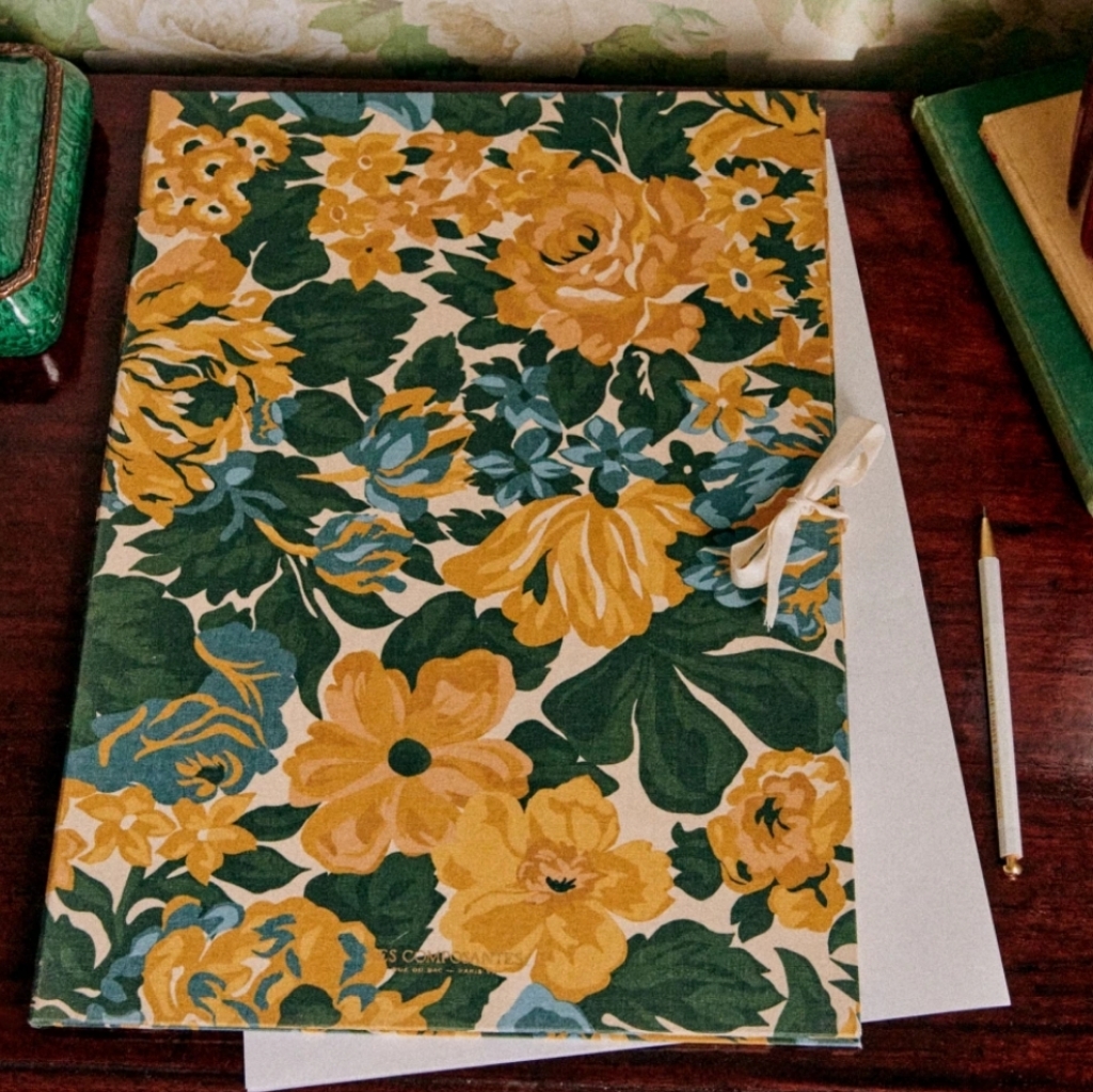 Document Holder